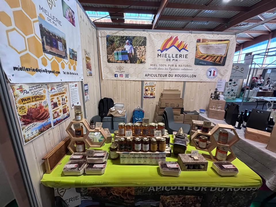 On vous attend 