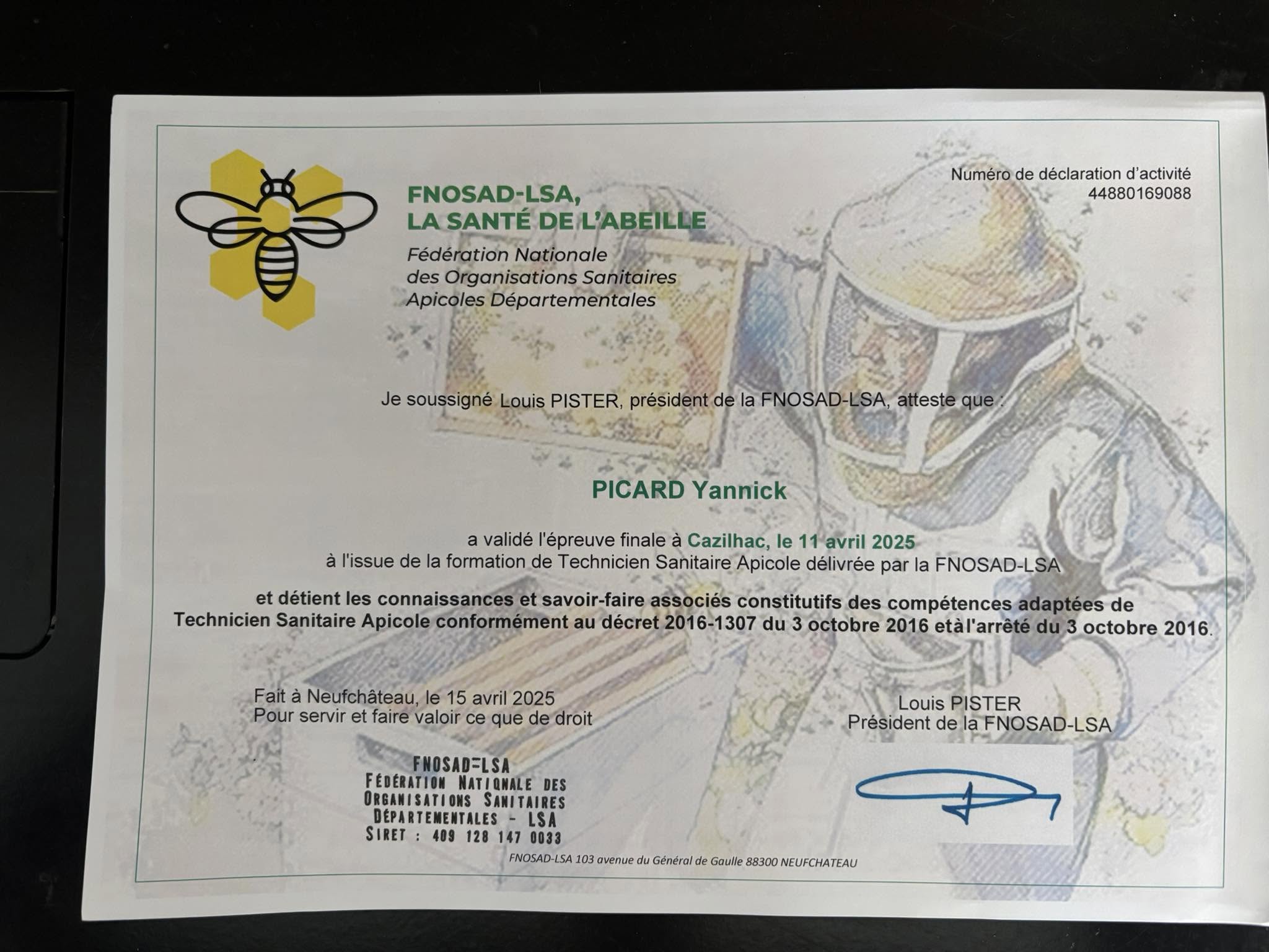 Certificat de Technicien Sanitaire Apicole de Yannick Picard